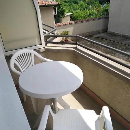 בית הארחה Panayotovi