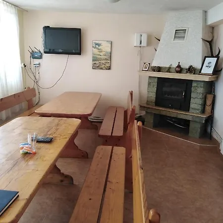 בית הארחה Panayotovi *