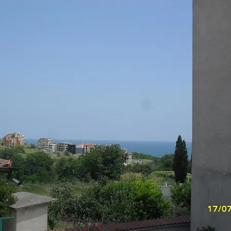 Panayotovi ביאלה