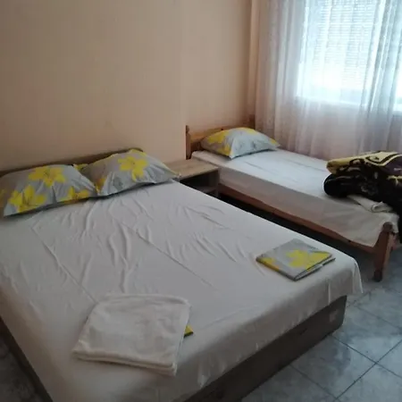 Pensión Panayotovi *
